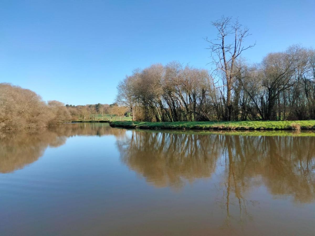 Hebergement Canal Val D'Oust Bagian luar foto